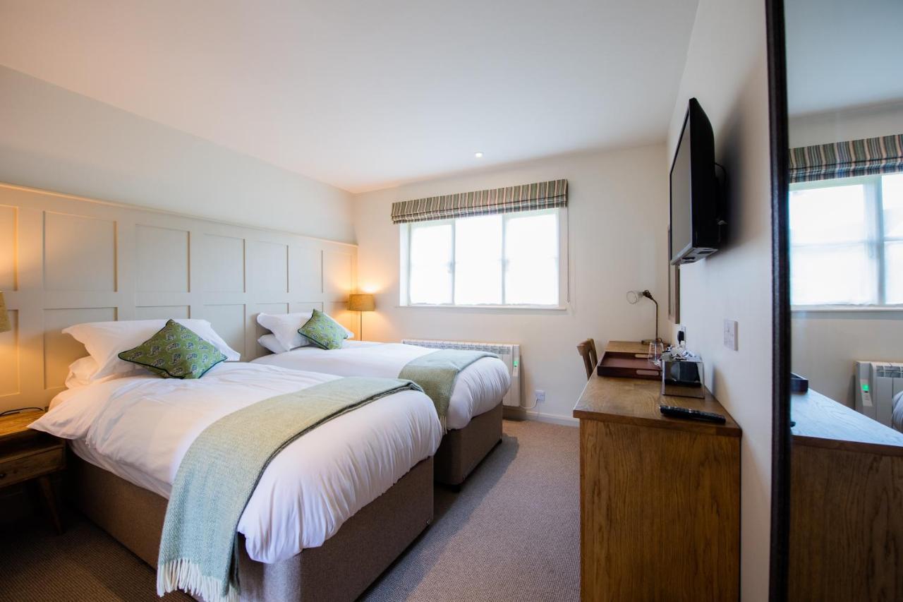 The Coach And Horses Hotel Garsington